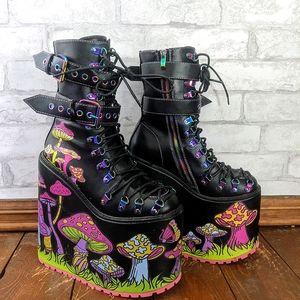 Dolls Kill - Psychedelic Fairytale Double Stack Traitor Boots 🍄 Size 9